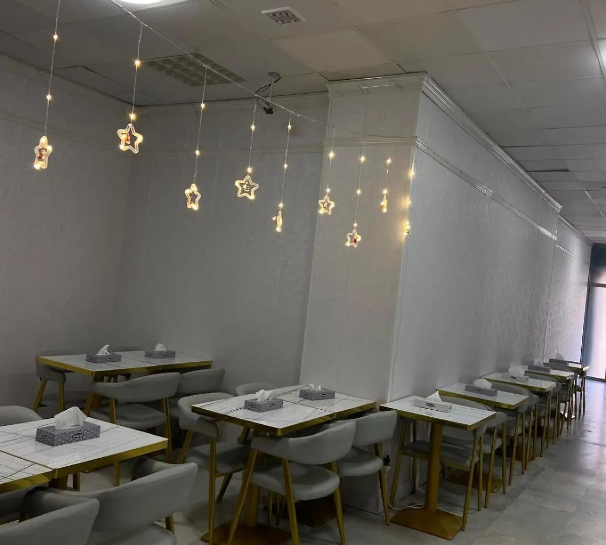 Bambu Hostel Capsules Seville 0*,
